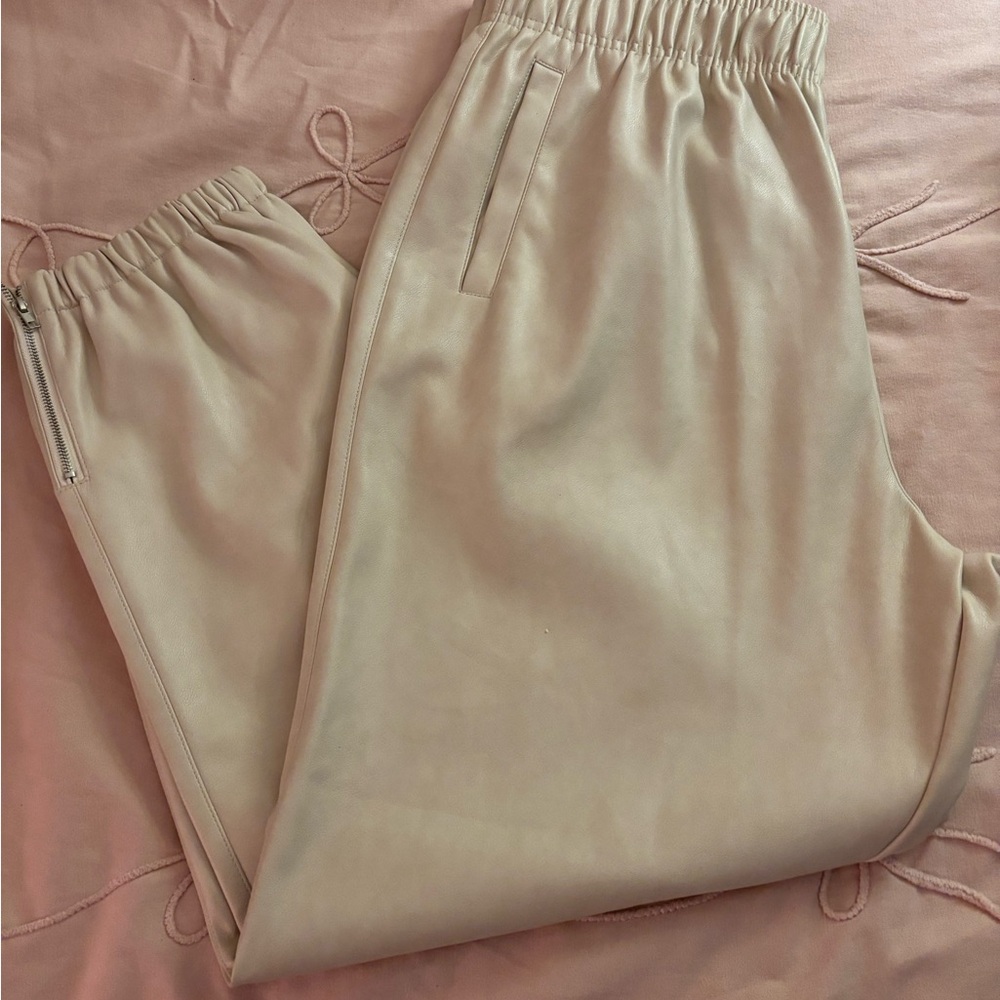 Avec Les Filles Cream Pants